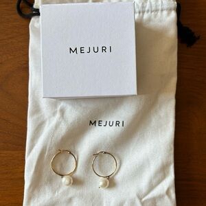 Organic Pearl Hoops -Mejuri